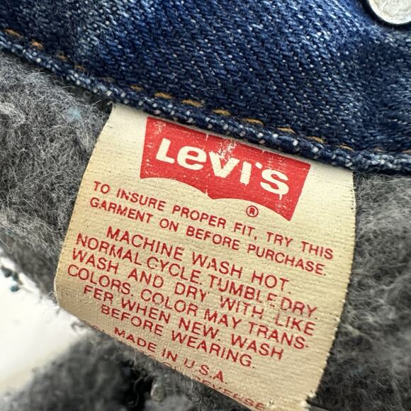 Vintage Levis Jean Jacket Mens 44 Blanket Lined Denim Trucker USA Made Grunge - Picture 9 of 12